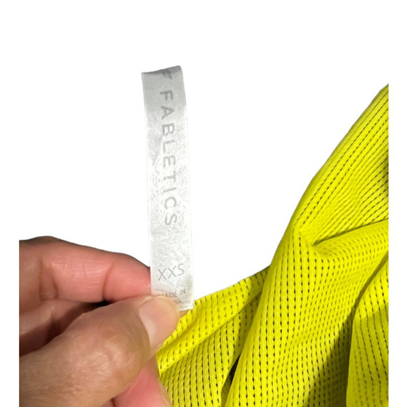 Fabletics Women’s Stace Woven Cropped Jacket / Black And Yellow - Picture 12 of 15